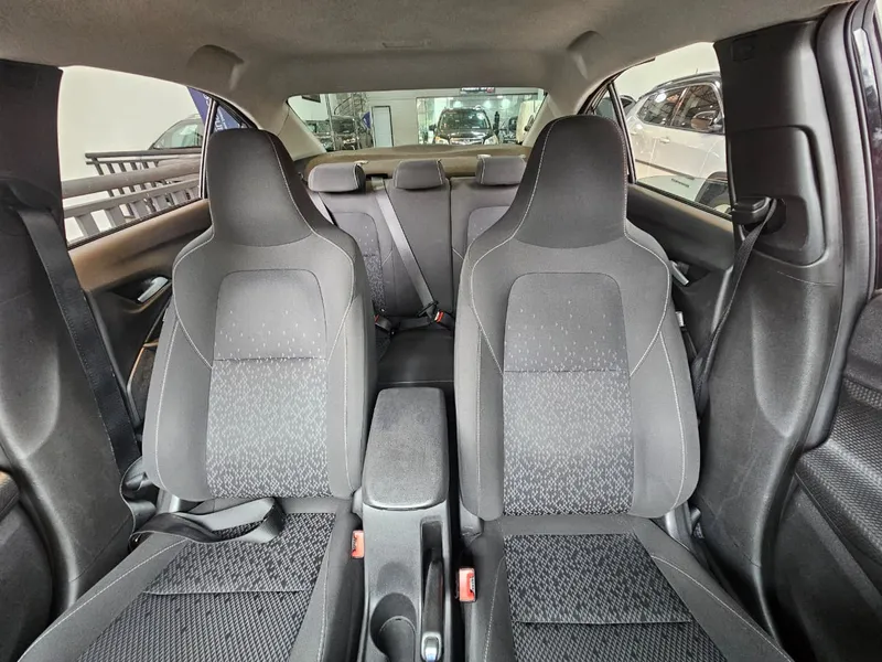 Chevrolet Onix Preto