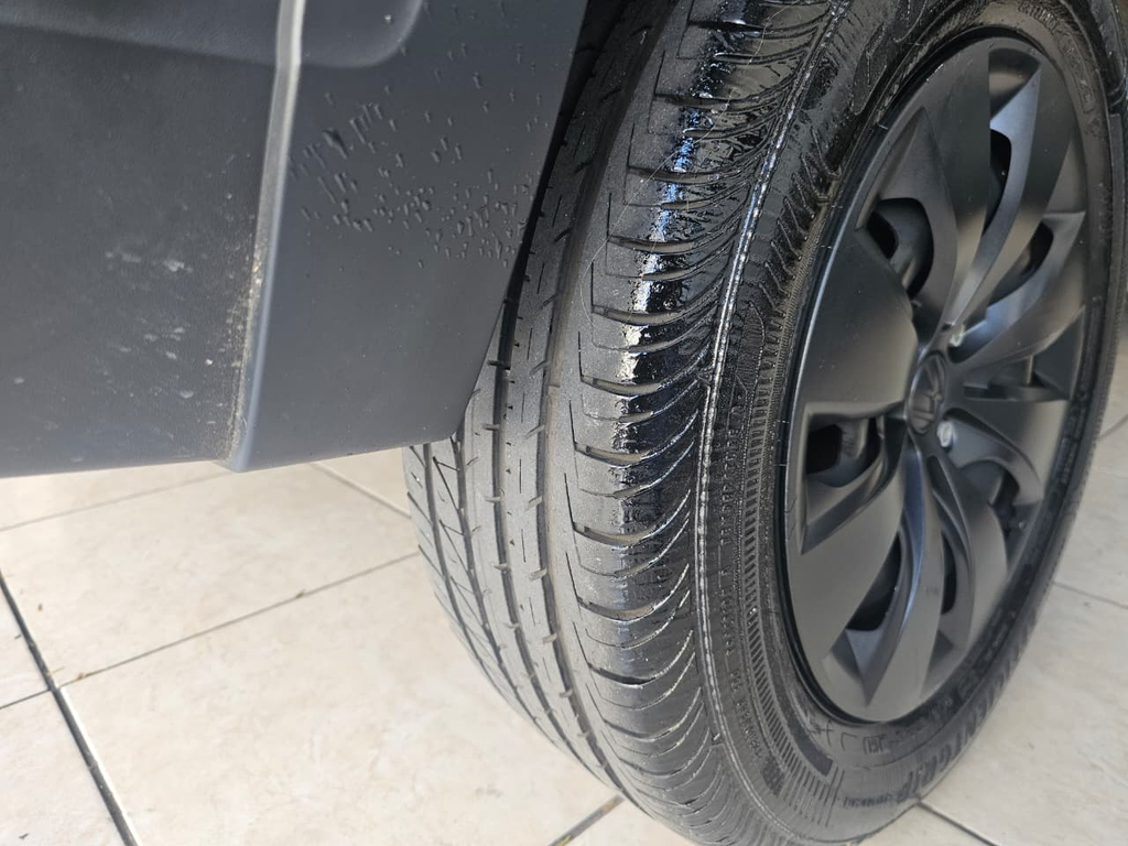 Volkswagen Saveiro Prata