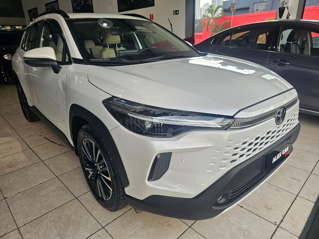 Toyota Corolla Cross Branco