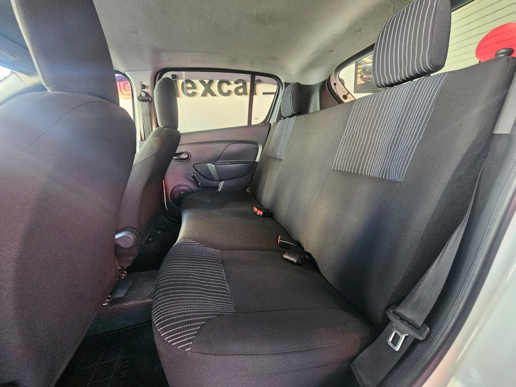 Renault Sandero Branco