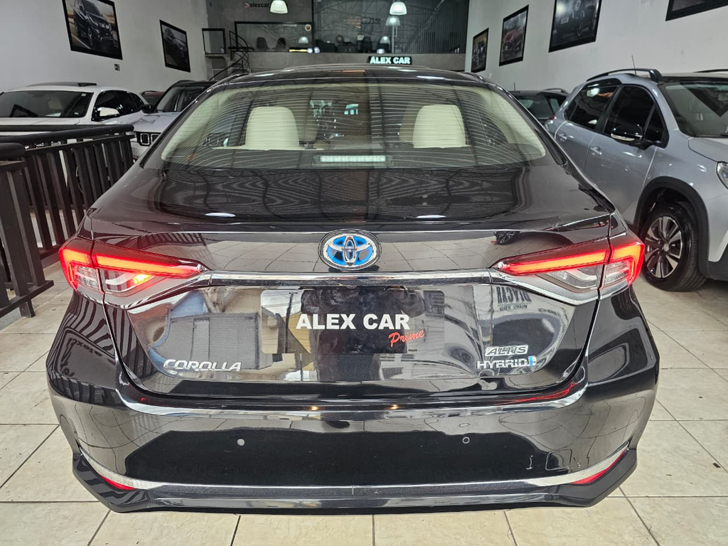 Toyota Corolla Altis Preto