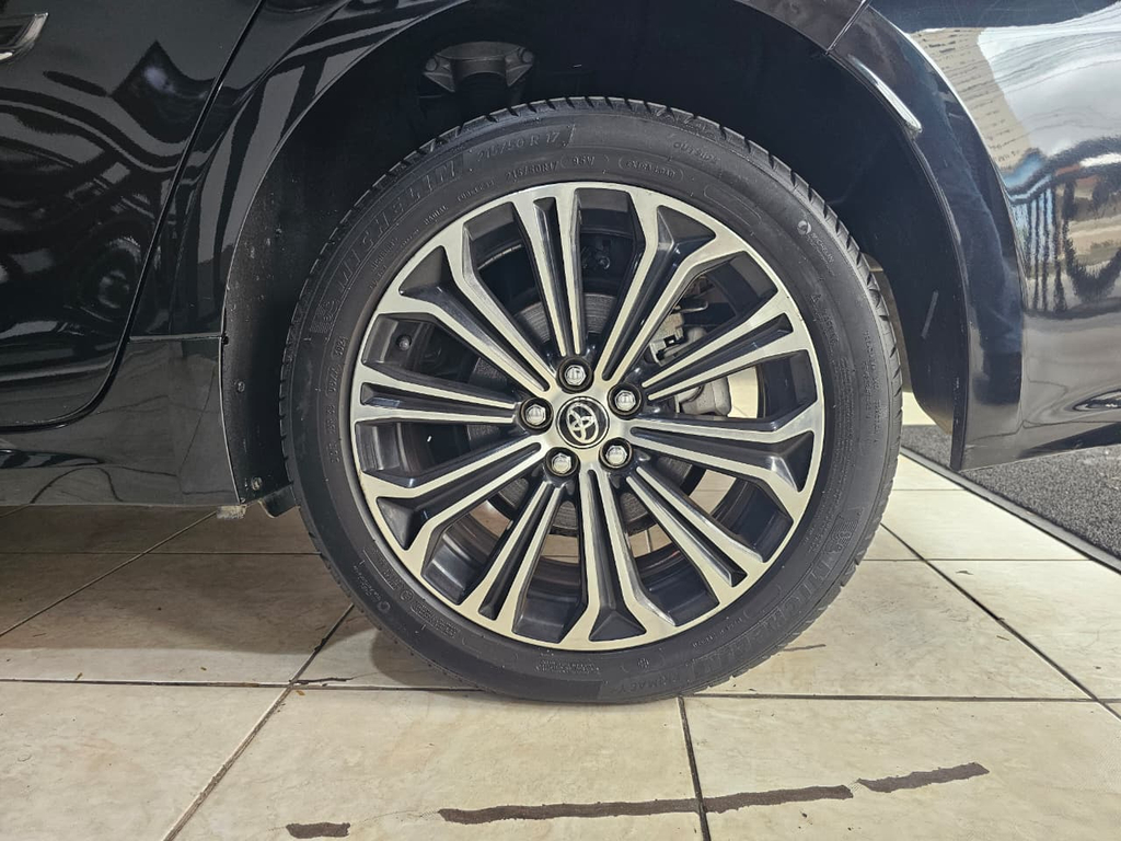 Toyota Corolla Altis Preto
