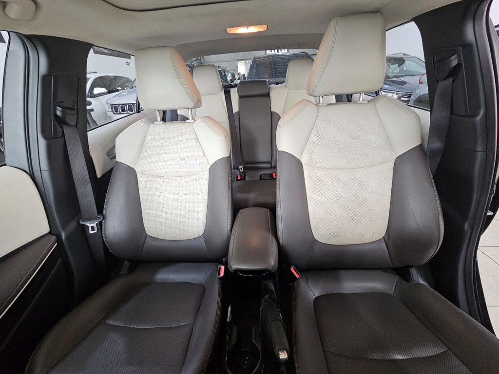 Toyota Corolla Altis Preto
