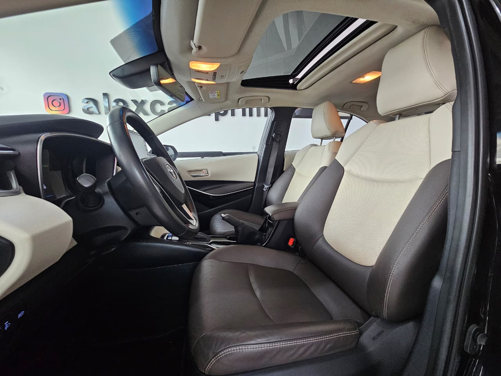 Toyota Corolla Altis Preto