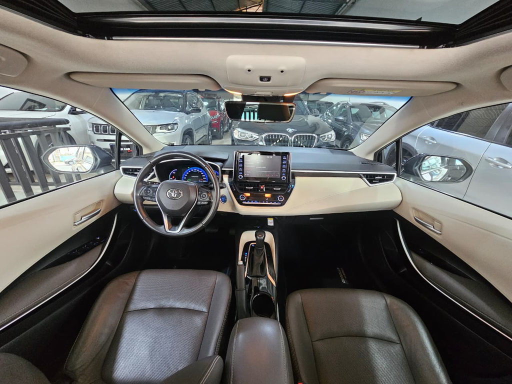 Toyota Corolla Altis Preto