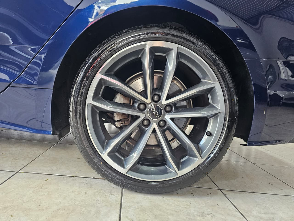 Audi A5 Azul