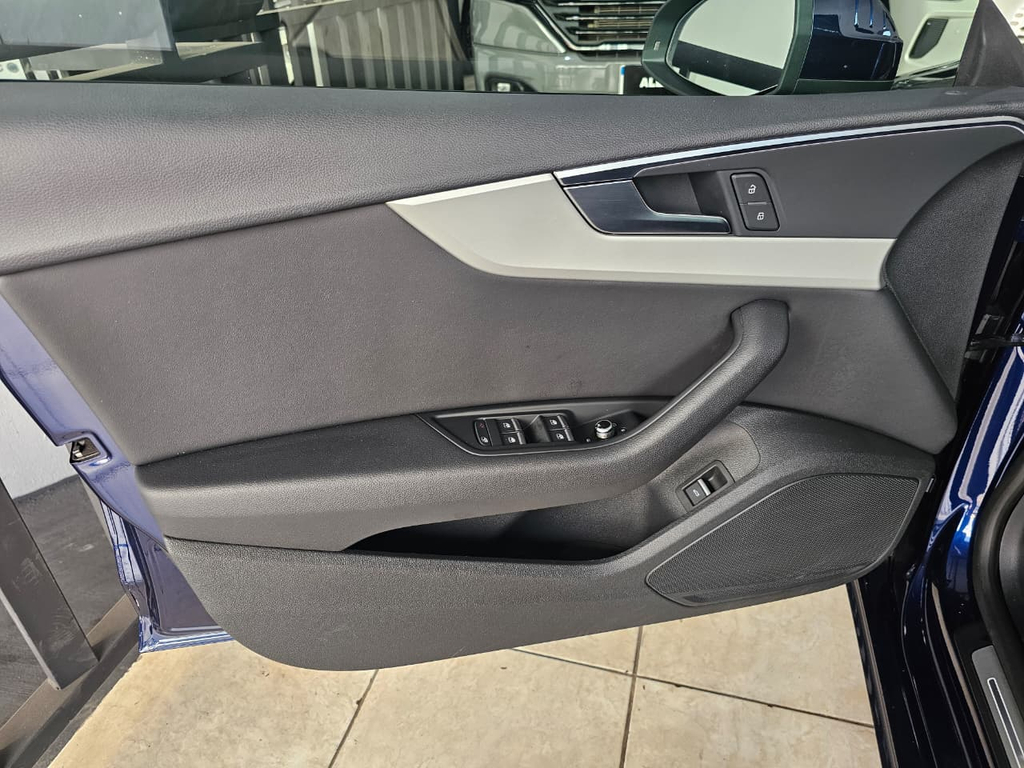 Audi A5 Azul