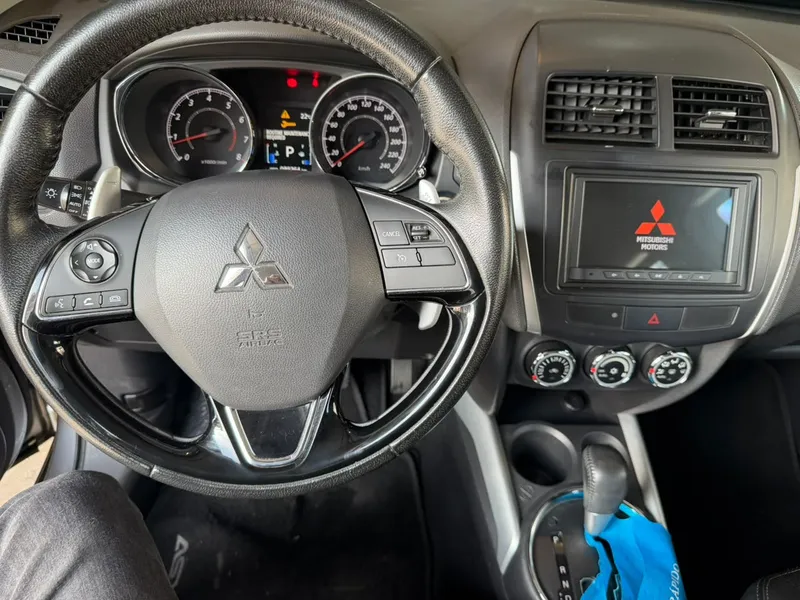 Mitsubishi ASX Prata