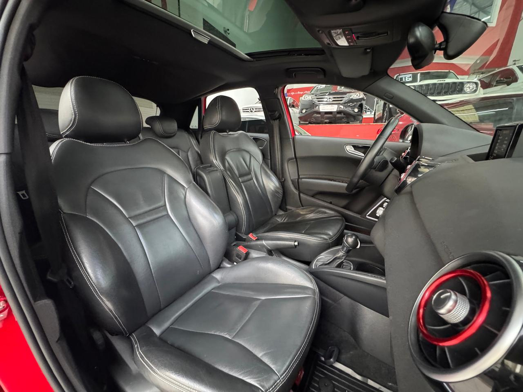 Audi A1 Vermelho