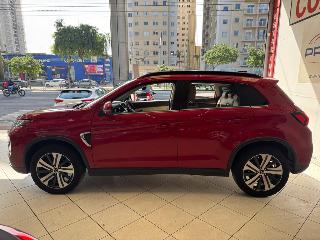 Mitsubishi Outlander Vermelho