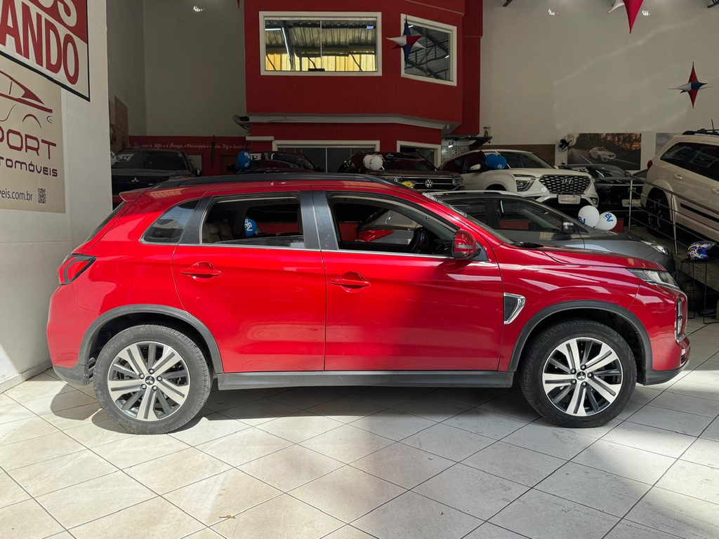 Mitsubishi Outlander Vermelho