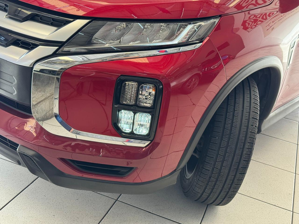 Mitsubishi Outlander Vermelho