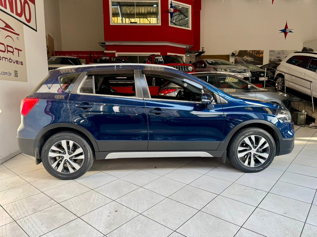 Suzuki S Cross Azul