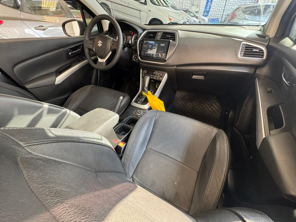 Suzuki S Cross Azul