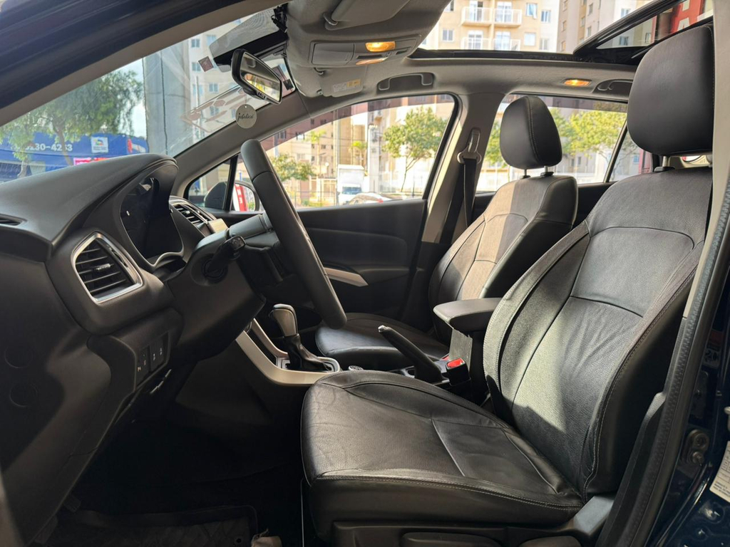 Suzuki S Cross Azul