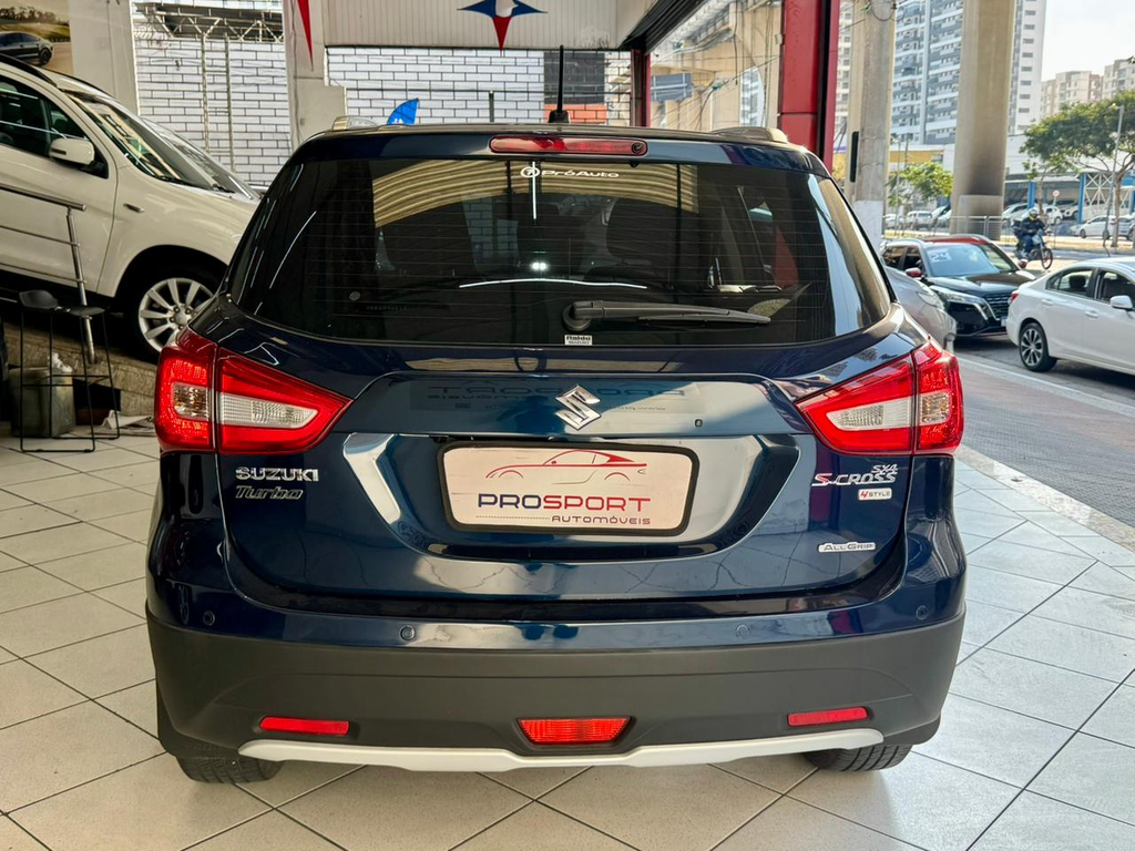 Suzuki S Cross Azul
