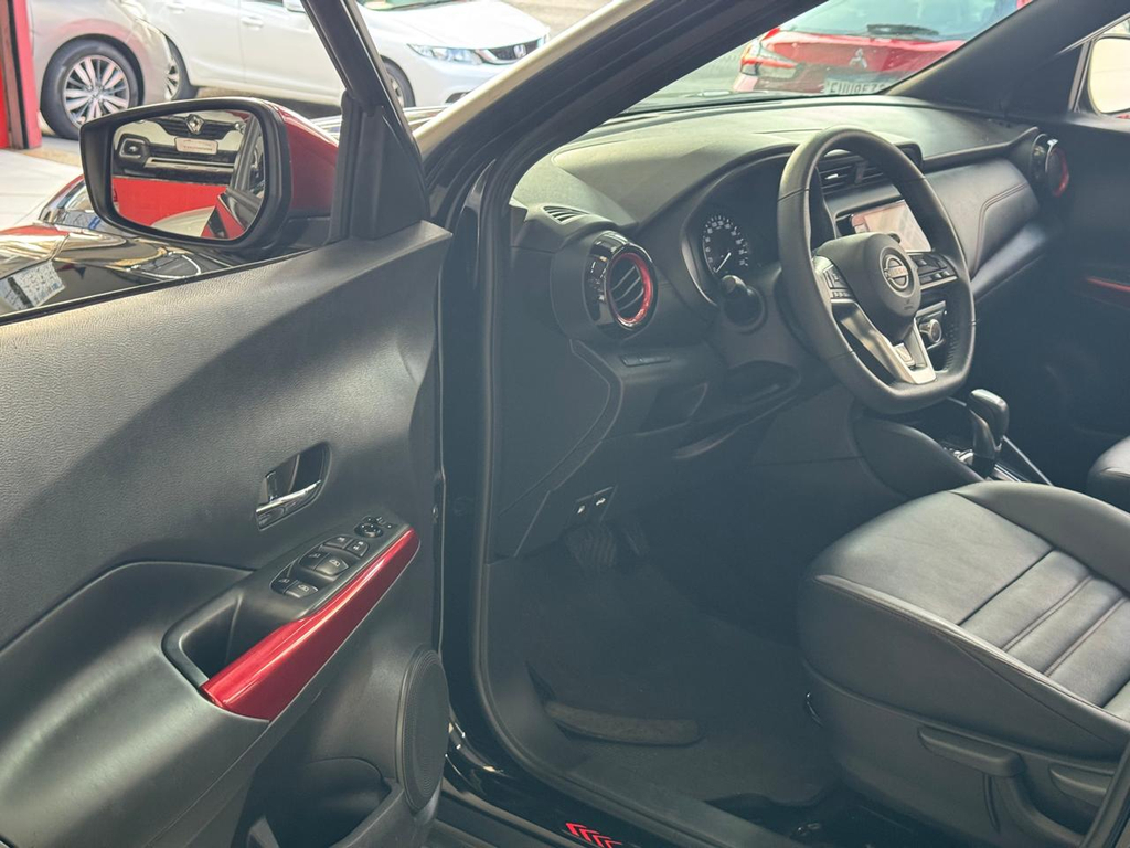 Nissan Kicks Preto