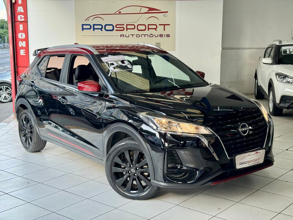 Nissan Kicks Preto