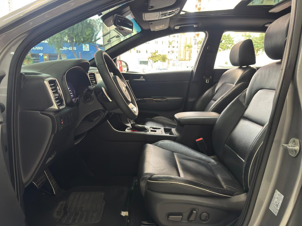 Kia Sportage Cinza