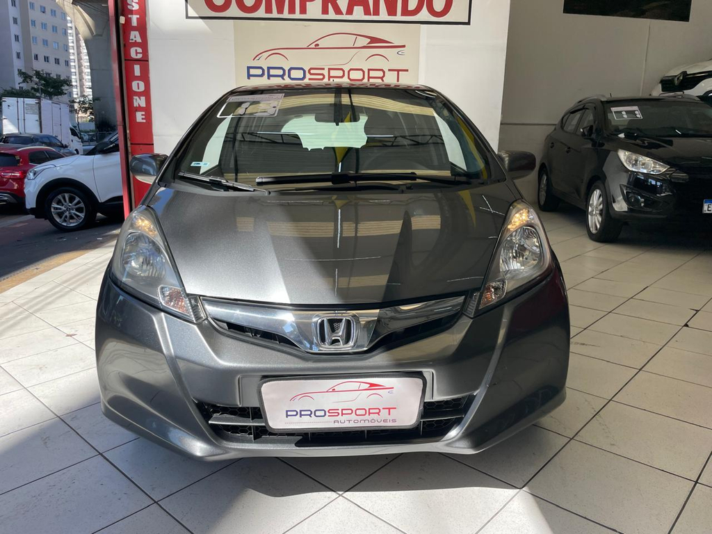 Honda Fit Cinza