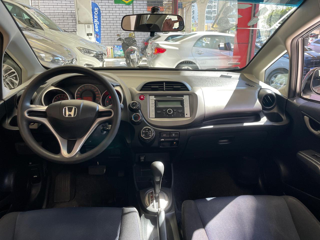 Honda Fit Cinza