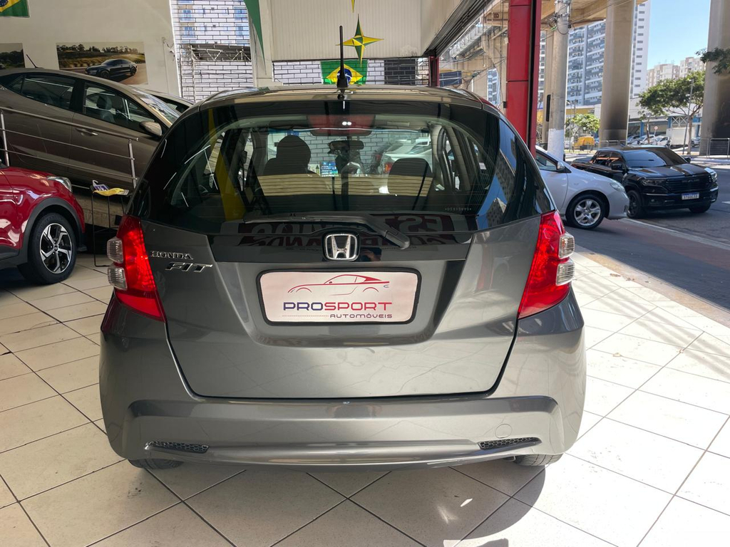 Honda Fit Cinza