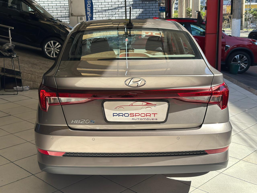 Hyundai HB20 Prata