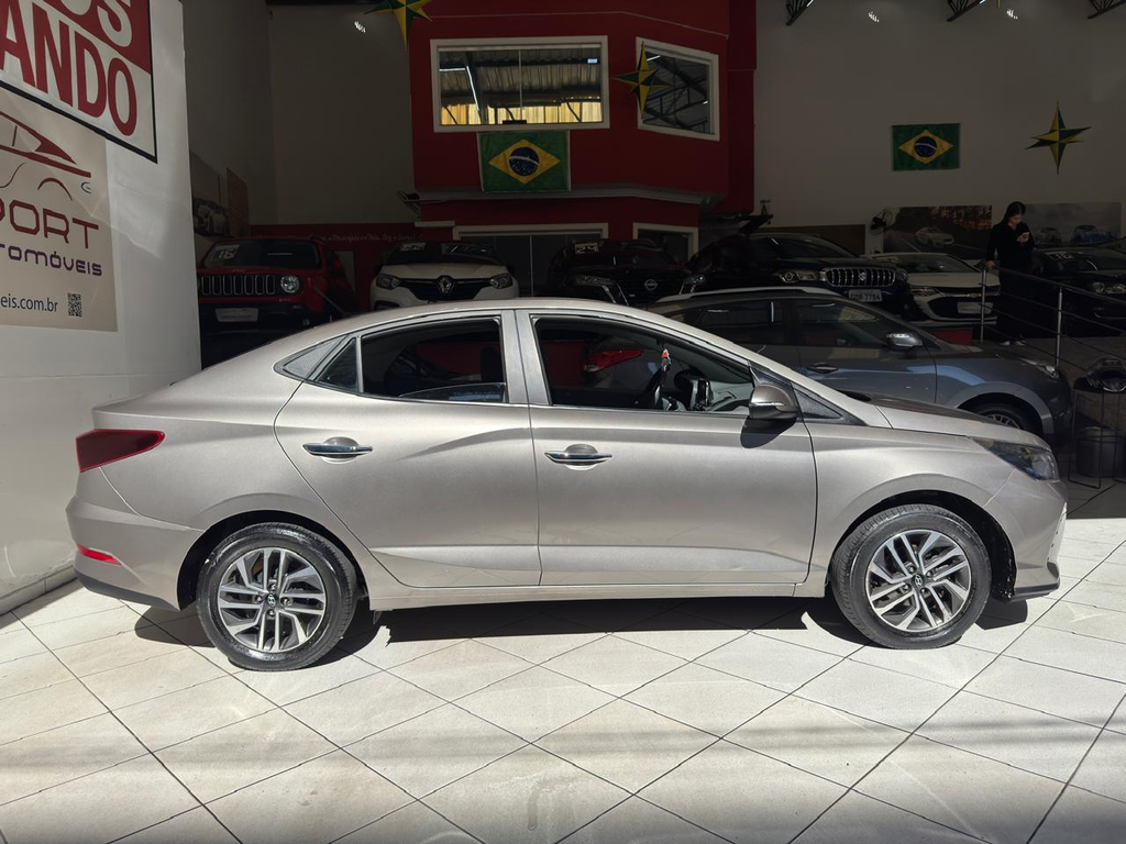 Hyundai HB20 Prata
