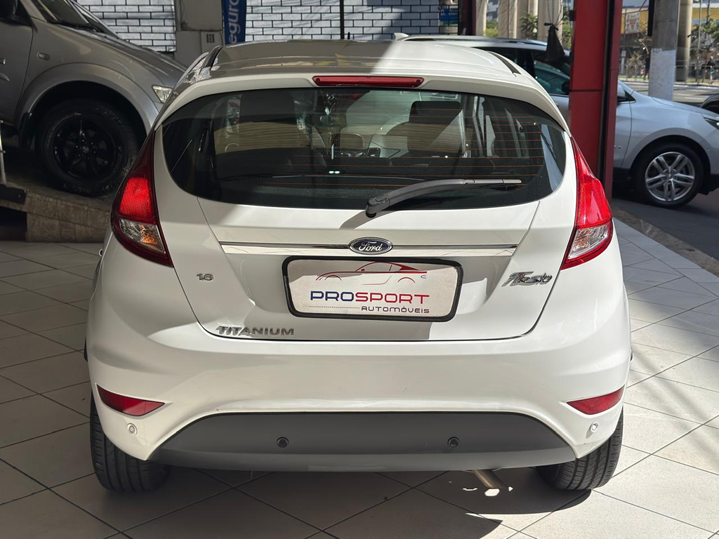 Ford New Fiesta Hatch Branco