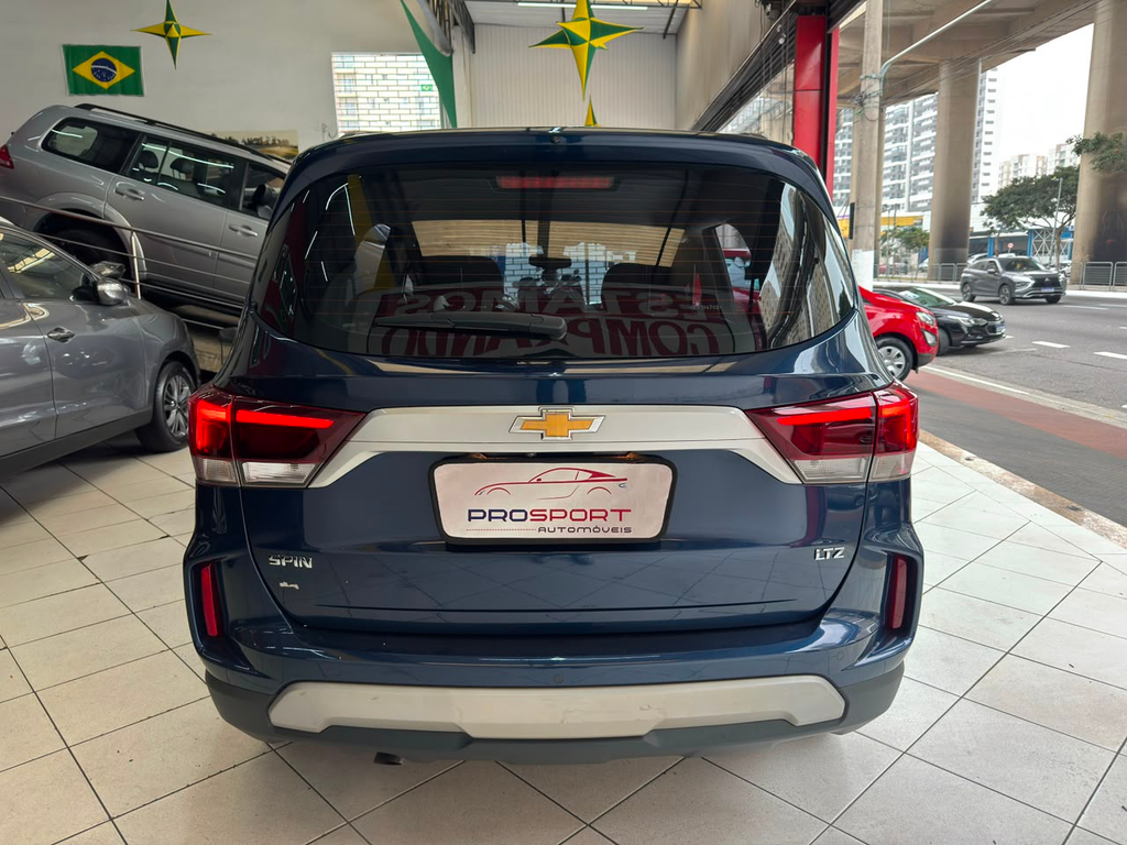Chevrolet Spin Azul