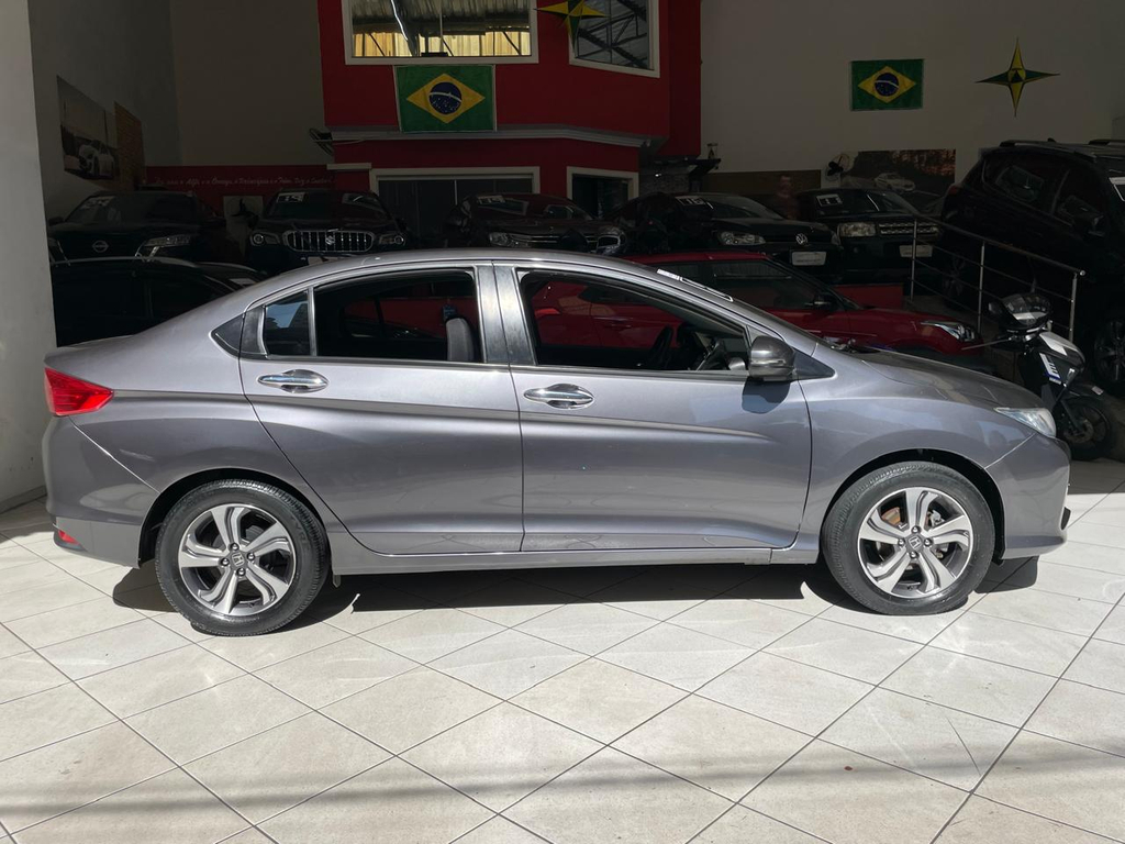 Honda City Cinza