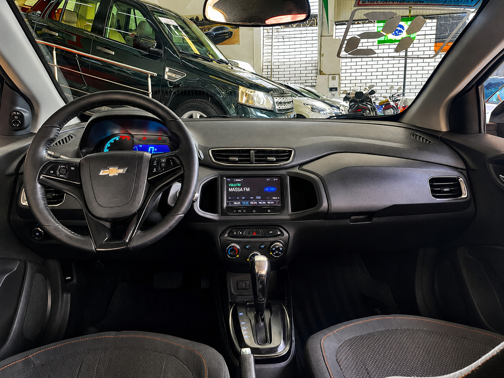 Chevrolet Onix Azul
