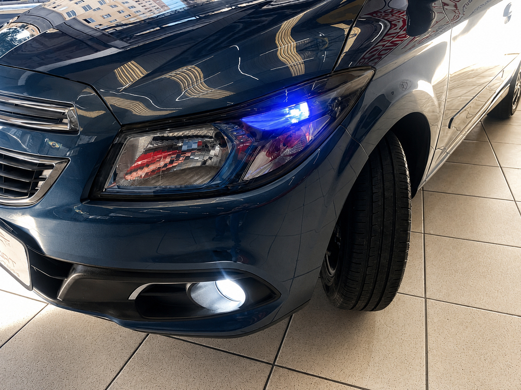 Chevrolet Onix Azul