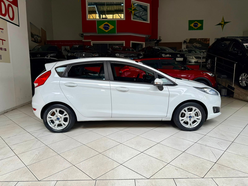 Ford New Fiesta Hatch Branco