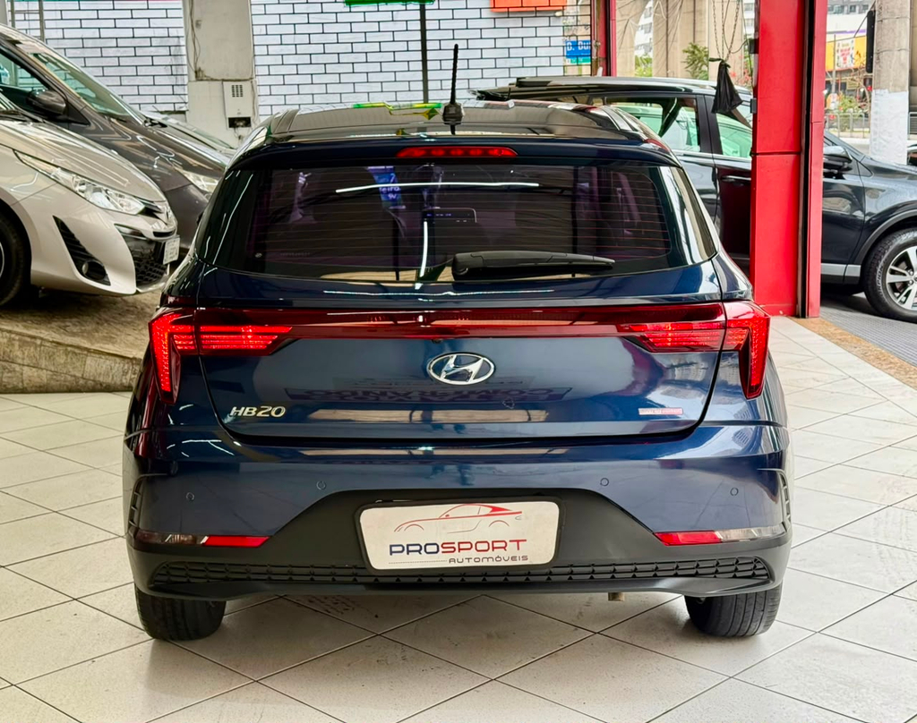 Hyundai HB20 Azul