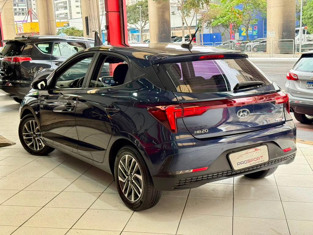 Hyundai HB20 Azul