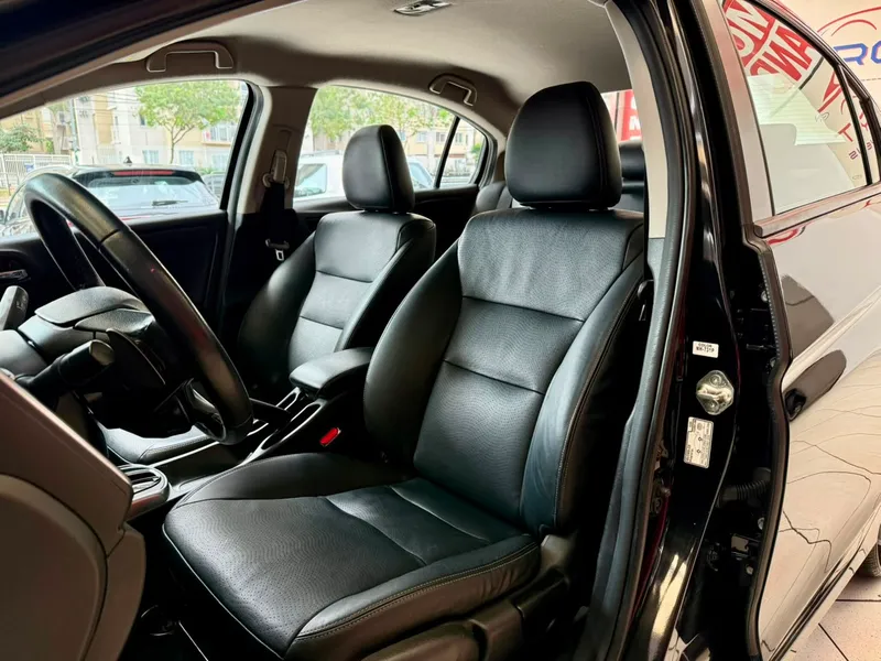 Honda City Preto