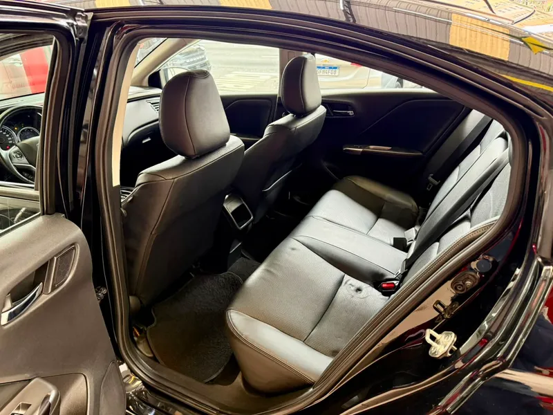 Honda City Preto