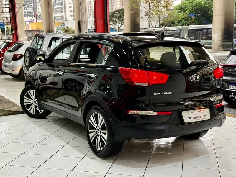 Kia Sportage Preto