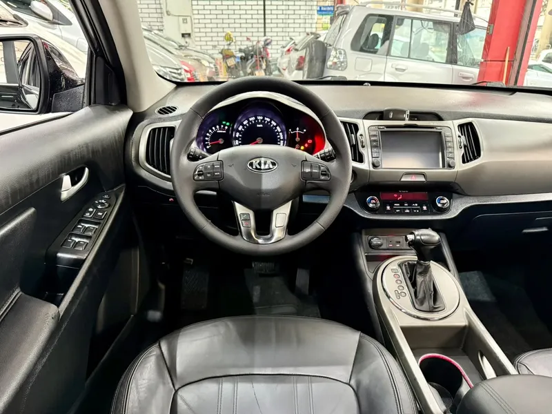 Kia Sportage Preto