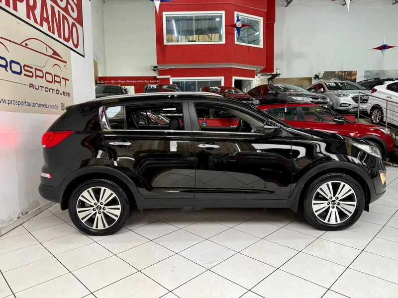 Kia Sportage Preto