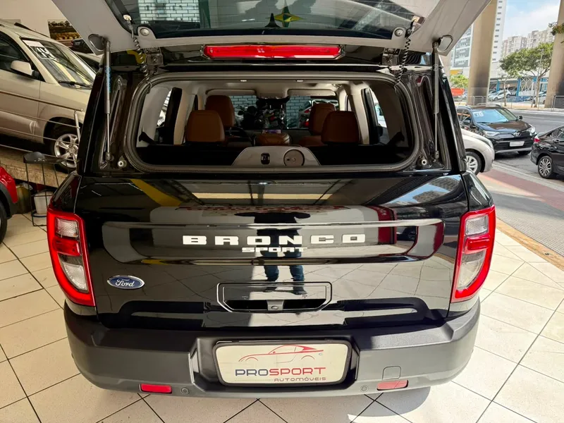 Ford Bronco Sport Preto