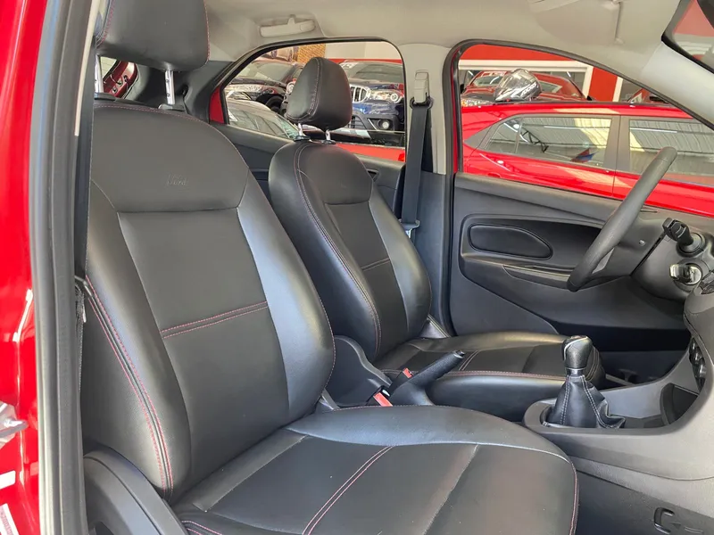 Ford Ka Vermelho