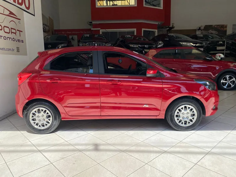 Ford Ka Vermelho