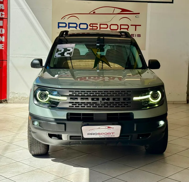 Ford Bronco Sport Cinza