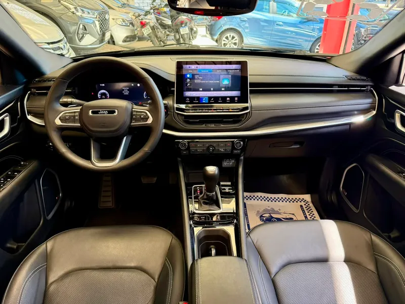 Jeep Compass Preto