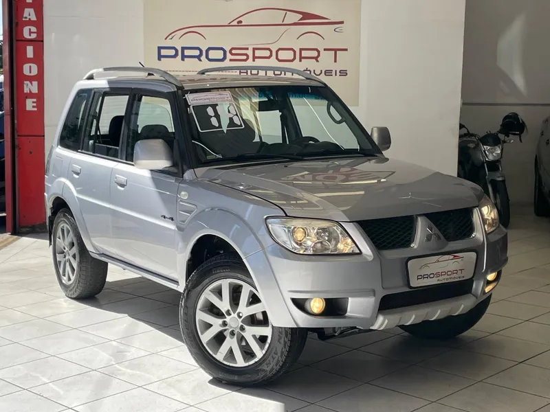 Mitsubishi Pajero TR4 Prata