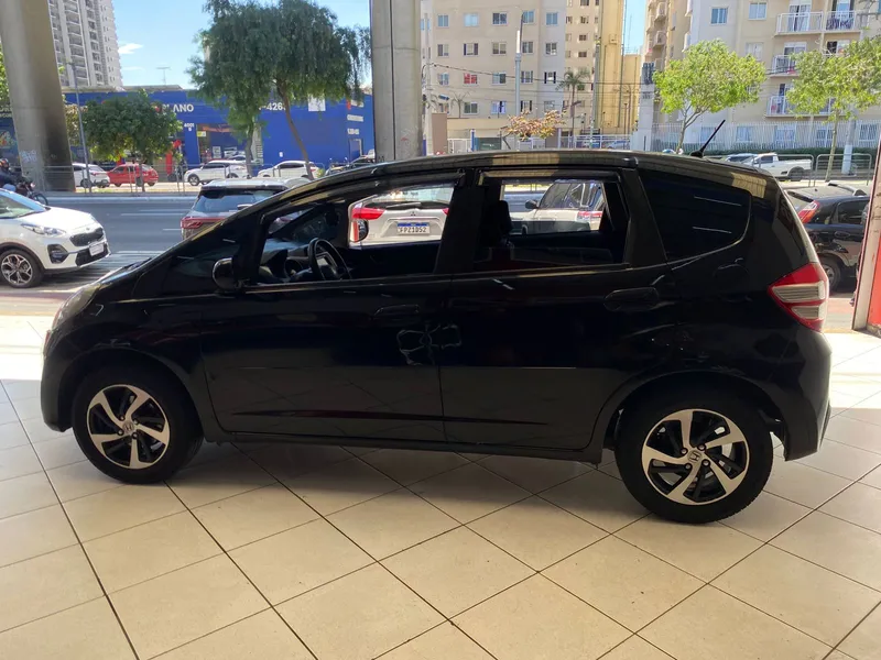 Honda Fit Preto