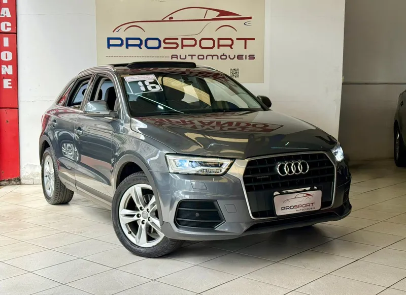 Audi Q3 Cinza
