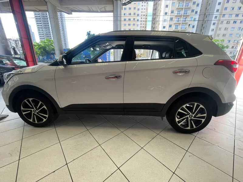 Hyundai Creta Branco